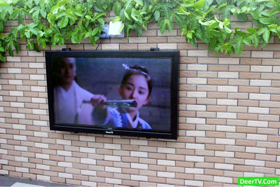 Custom Outdoor Tv Enclosure Diy Outdoor Tv Enclosure   Custom 02 1100x734w 